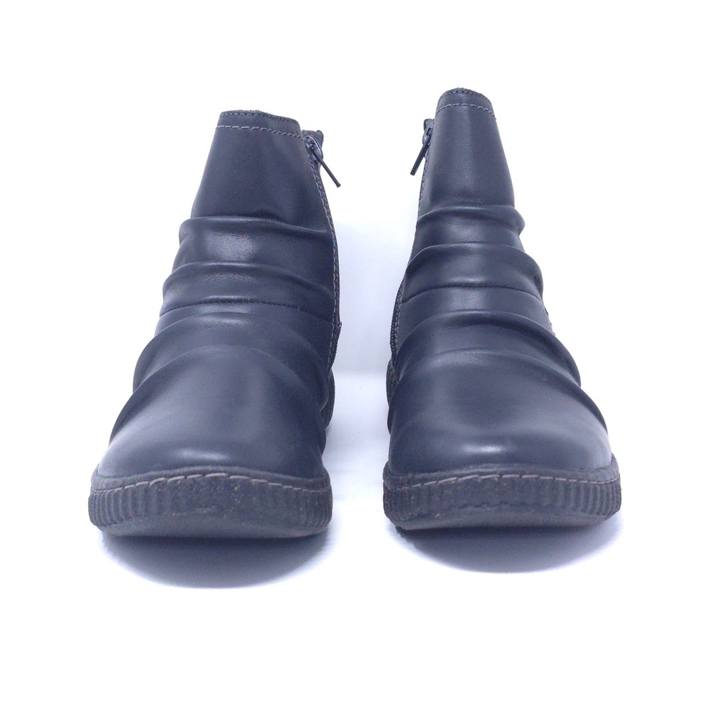 Clarks Collection CarolineOrchid Ankle Boot, Black Leather, 9.5 Wide US - Picture 3 of 10